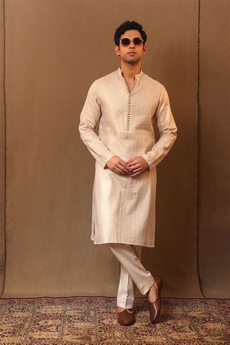 Buy Handwoven Pure Cotton Kurta by MATI-Sustainable & Ethical Luxury ...