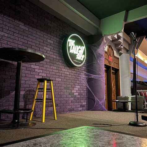 HOTEL BLACKFOOT (Calgary, Alberta) - Hotel Reviews, Photos, Rate ...