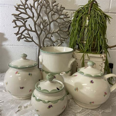 Robert Gordon Pottery