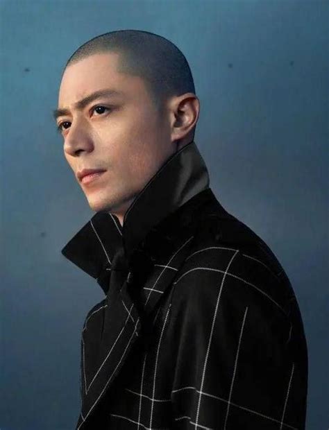为什么香港演员拍清朝电影经常都不剃光头，大陆演员剃_时尚_腾讯网