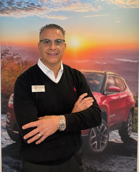 Jim Click Jeep Staff - Tucson Jeep, Wagoneer dealer in Tucson AZ - New and Used Jeep, Wagoneer ...