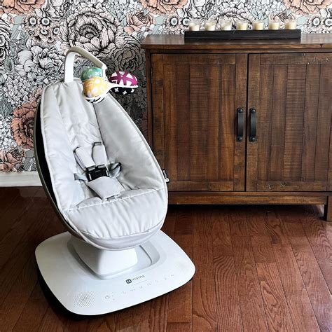 4Moms- 4moms mamaRoo Multi-Motion Baby Swing — Baby Little Planet