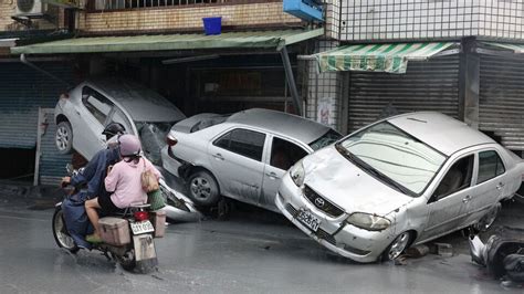 Super Typhoon Ragasa makes landfall in South China's Guangdong after ...