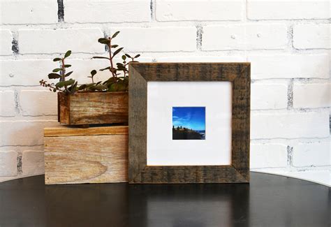 7x7 Square Picture Frame in 1.5 Wide Rustic Natural Reclaimed Cedar ...