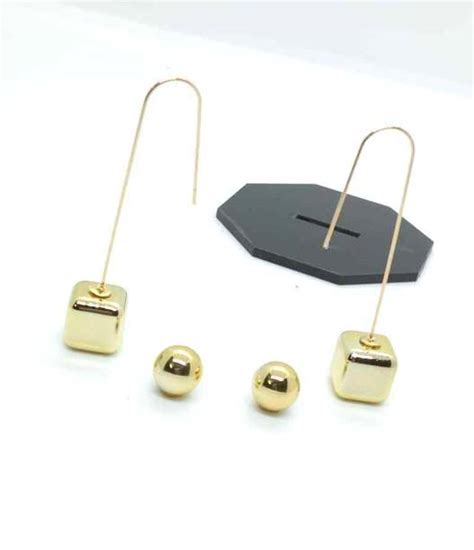 Sui Dhaga Gold Earrings - Buy Sui Dhaga Gold Earrings online at Best ...