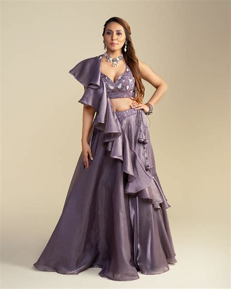 How To Wear Half And Half Saree In Different Style – Tajore