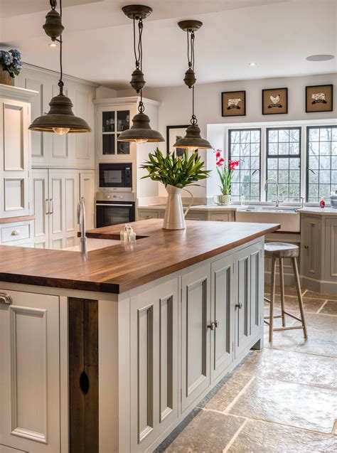 Country Grey Kitchen Cabinets – Things In The Kitchen
