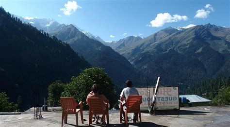 HILL TOP GUEST HOUSE & RESTAURANT (Tosh) - Guesthouse Reviews & Photos ...