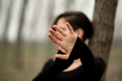 Minneapolis Nudity Laws: What Constitutes Indecent Exposure?