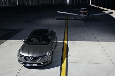 Découvrez en images Talisman, la remplaçante de la Laguna chez Renault