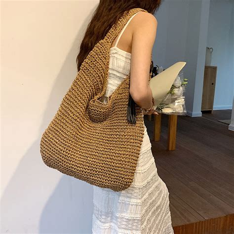 Hand-woven Underarm Hand Carrying Easy Matching, Large Capacity Straw ...