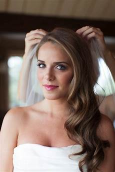 Side Hairstyle For Wedding by Wedding Hairstyles Side Swept Waves Inspiration And Tutorials Side Hairstyle For Wedding
