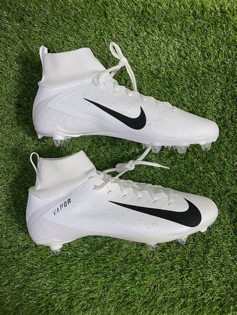 *SOLD* Men's Nike Vapor Untouchable Pro 3 White Football Cleats AO3022 ...