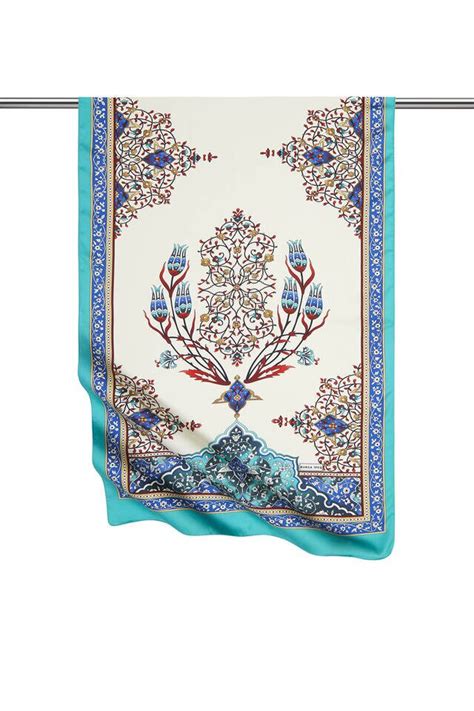 Sax Green Candlestick Pattern Wide Silky Foulard