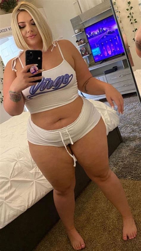 Mystic Being. | Mujeres rellenitas, Ropa para mujeres gorditas, Fotos ...