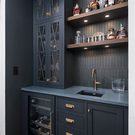 Home Bar Design Ideas, Inspiration & Images - February 2025 | Houzz IN