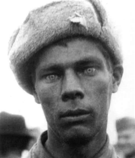 Thousand-yard stare caused by horrors soldier’s experienced : r ...