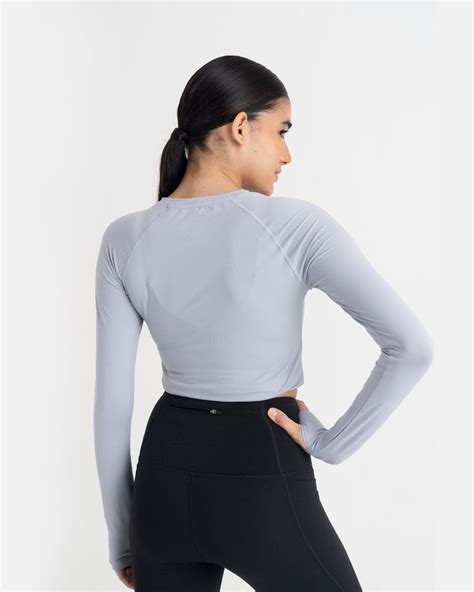 Buy Zen Full Sleeves Crop Top | Women's Gym Crop To...