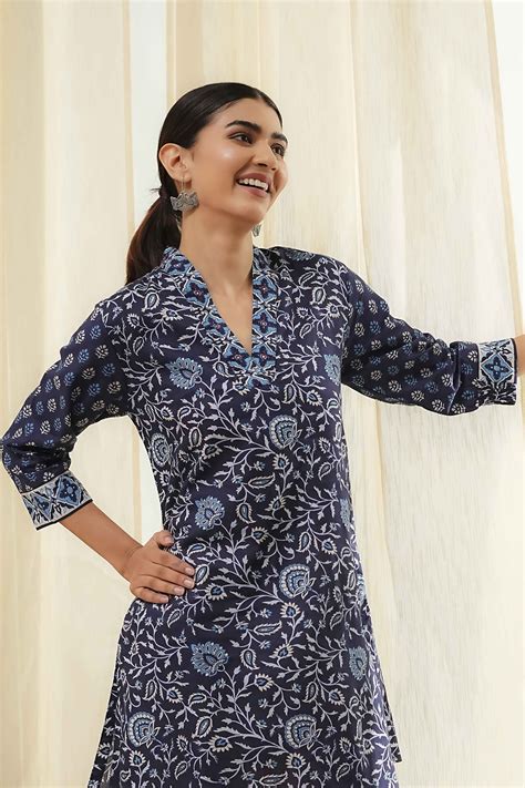 Buy Indigo Cotton Floral Straight Short Kurta Online at Biba India