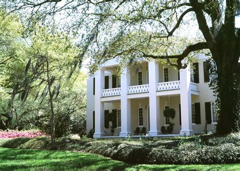 Quintessential Southern Plantation Style Homes 10 Best Preserved