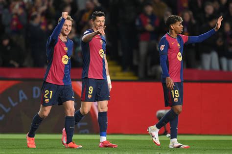 Official: Barcelona star registered with La Liga and handed new squad ...