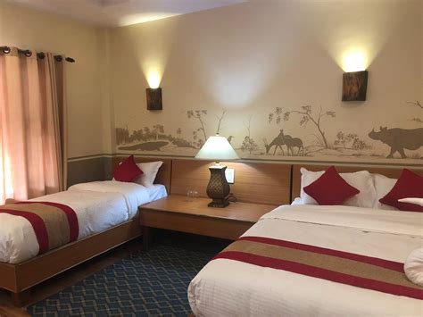 JUNGLE SAFARI RESORT (Sauraha) - Lodge Reviews, Photos, Rate Comparison ...