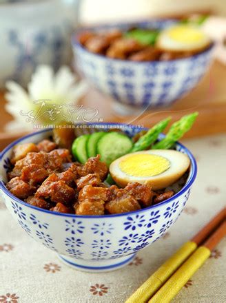 Taiwanese Lu Rou Rice (台式卤肉饭) - My Wok Life Cooking Blog