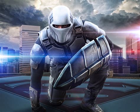 'Supergirl' First Look at James Olsen as DC's 'Guardian'