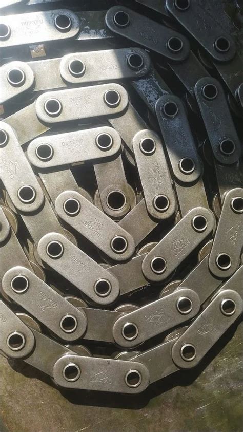 Hollow Chain With Roller - Hollow Pin Chains Roller Trader - Retailer ...