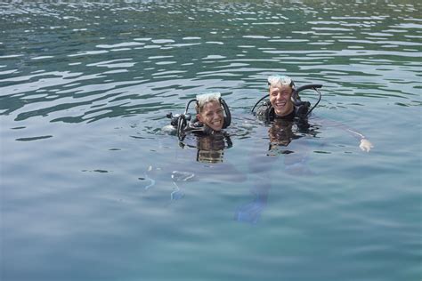 Scuba Diving 的图像结果