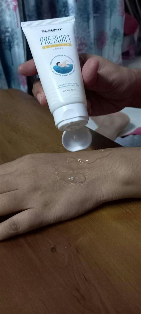 Pre-Swim Lotion to Reduce Chlorine Absorbtion | Elemnt Sports Science
