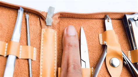 Can You Bring Nail Clippers on a Plane 2022? TSA nail clippers