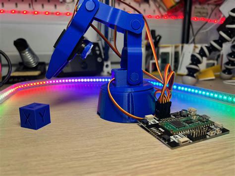 Raspberry Pi Robot Arm 的图像结果