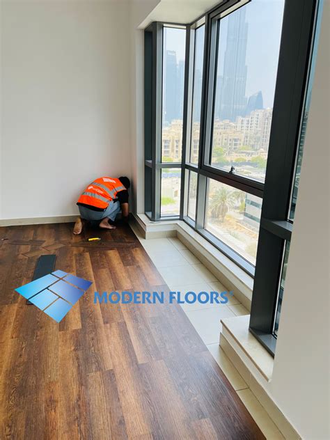 Choco Wooden Brown SPC Super Core Click Lock Tiles