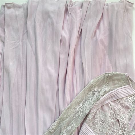 Asos Dress-Bust 28 to 30 – Outdated