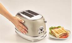 tostapane vintage toaster vintage 2 fette beige ariete tostapane vintage toaster vintage 2 fette beige ariete