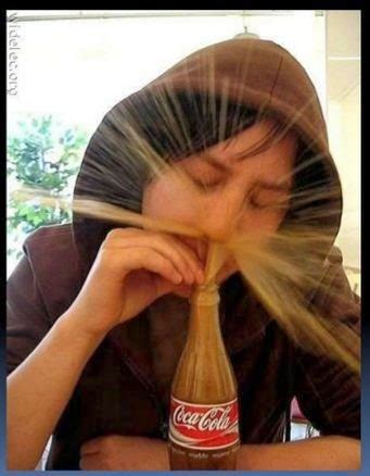 Exploding Coke Bottle 的图像结果