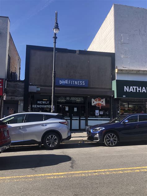 CRUNCH FITNESS - GREENPOINT - 825 Manhattan Ave, Brooklyn NY - Hours ...