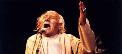 The searing songs of Pathane Khan, Pakistan's much loved folk singer