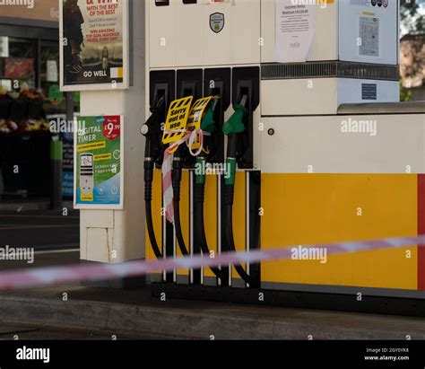Closed gas station in Uk due to the shortage of fuel Stock Photo - Alamy