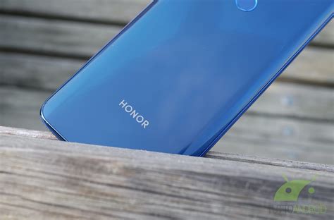 In arrivo un nuovo smartphone HONOR con fotocamera Matrix