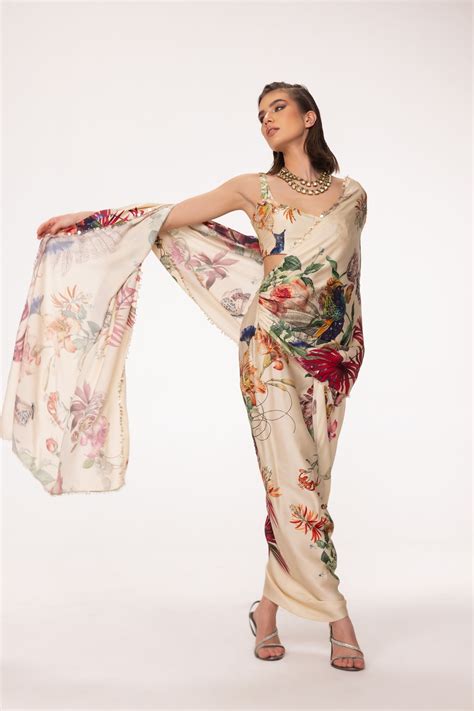 Eeksha - Ivory Draped Saree - Elahe