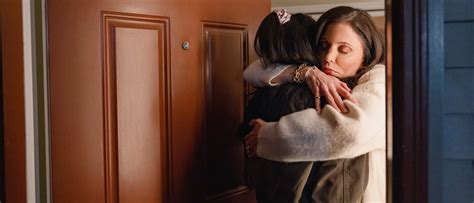 Danger in the Dorm: Did Bethenny Frankel Slay Acting Debut? - Reality Tea