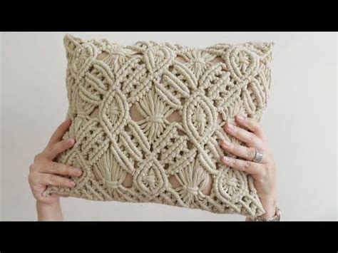 12-Inch Macrame Pillow Tutorial 的图像结果