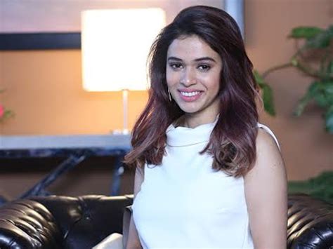 Shalmali Kholgade Latest Updates, Hd Images, News, Family Today Updates ...
