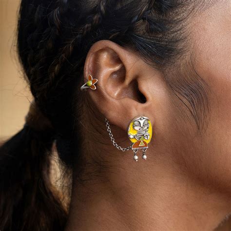 Buy Shaya by CaratLane Pranasakha Earrings in Oxidised 925 Silver Online