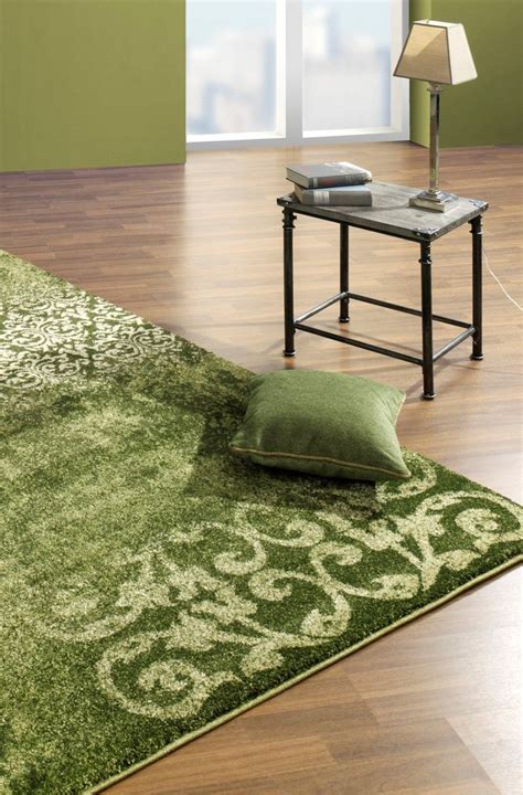 green living room rugs