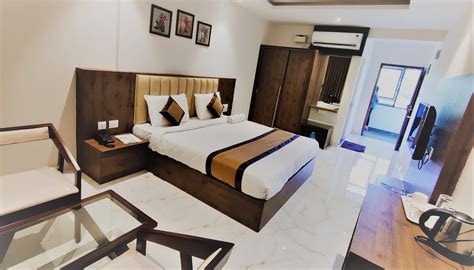 ADYAR PLAZA INN BY RAK ROOMS (Mangalore, Karnataka) - Hotel Reviews ...