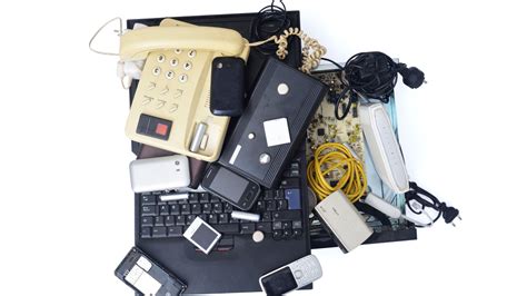 E-Waste Collection 的图像结果