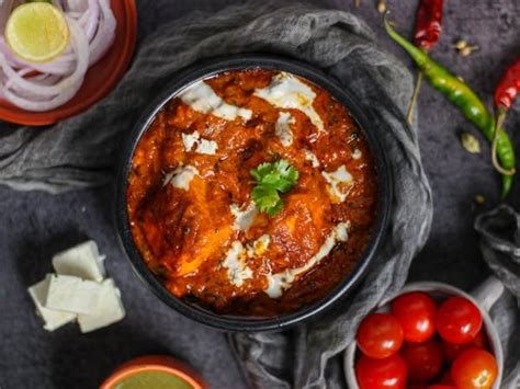 Local Food In Amritsar: Exploring the Best Cuisine of Amritsari